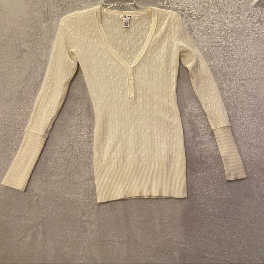 Aphorism Sweater Womens Small White VNeck Angora Blend Long Sleeve Cable Knit
